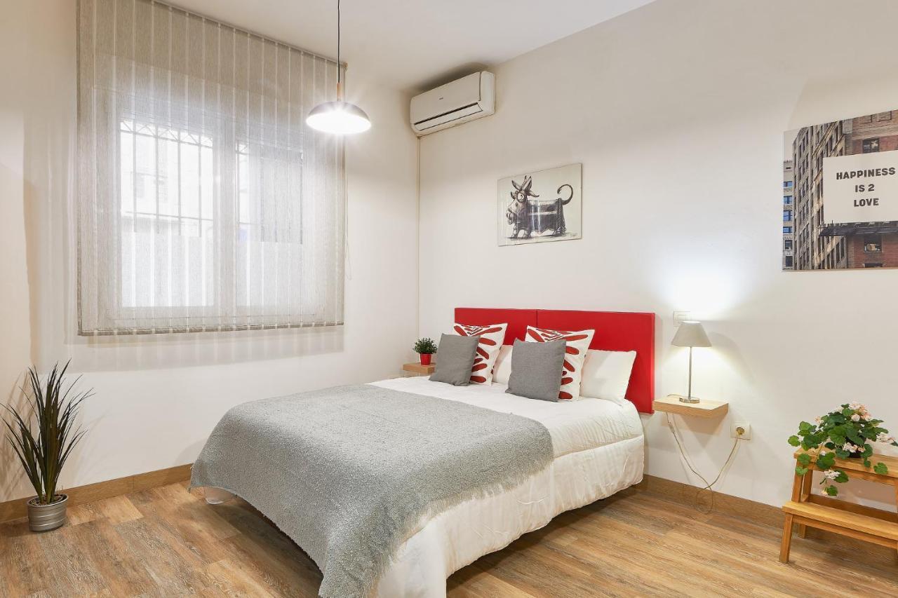 Apartamento Victoria Urbanite Málaga Exterior foto